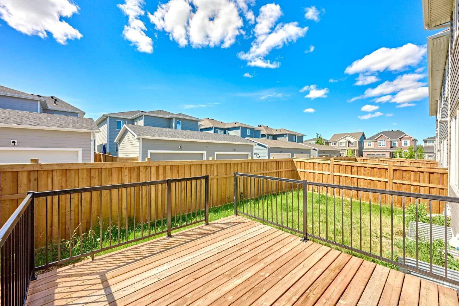 85 Yorkstone Heath SW