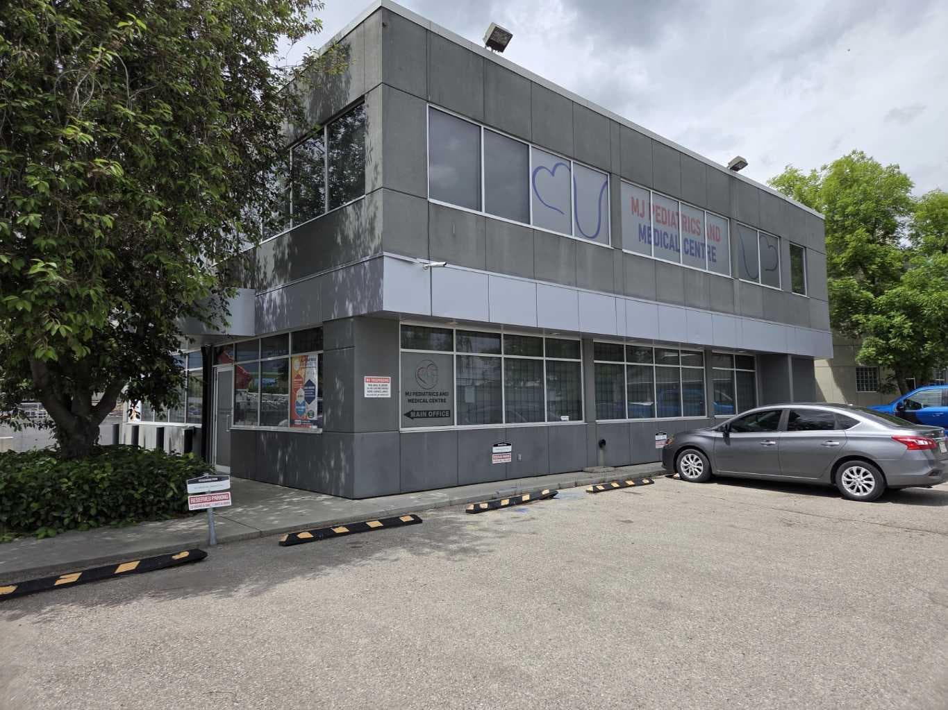 102, 5917 1a Street SW