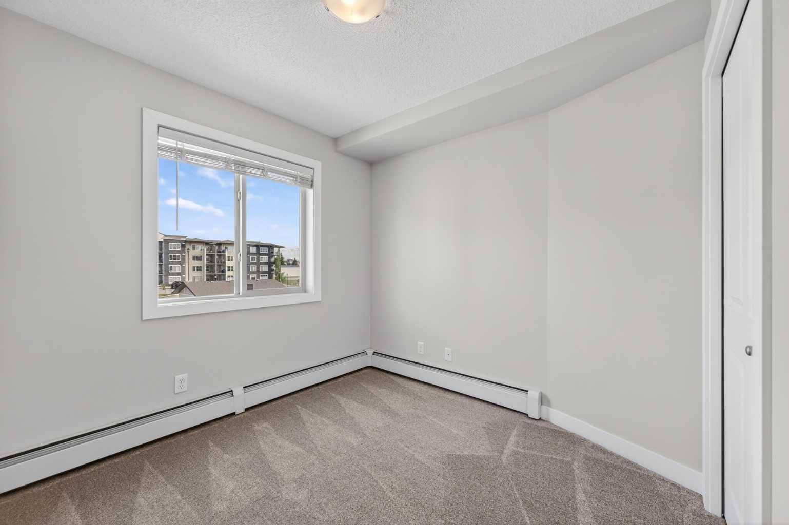 3310, 625 Glenbow Drive 