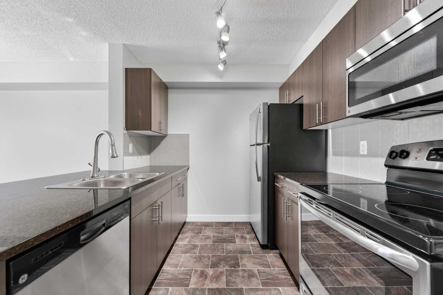 3310, 625 Glenbow Drive 