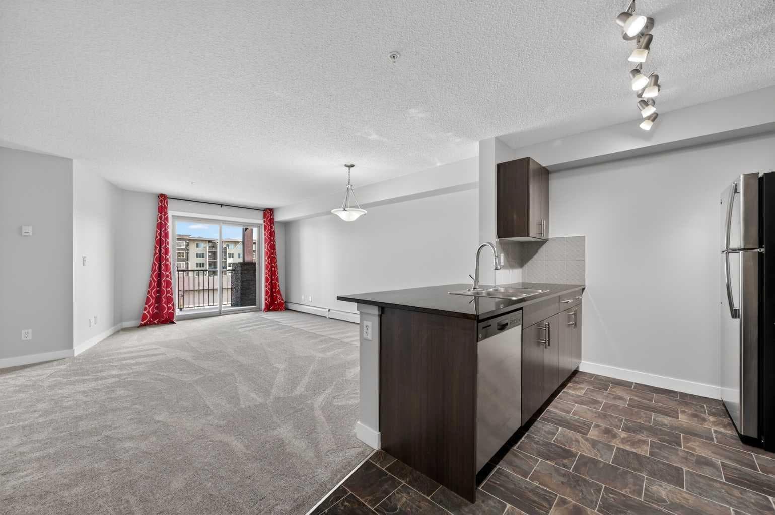 3310, 625 Glenbow Drive 