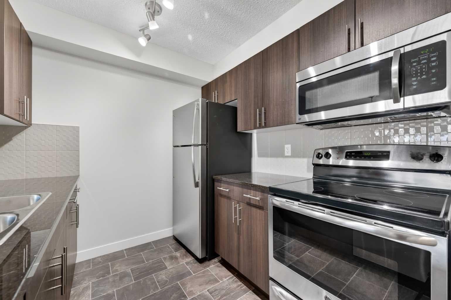 3310, 625 Glenbow Drive 