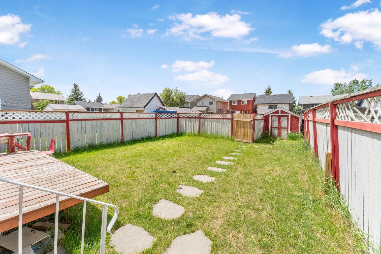 369 Martinwood Place NE