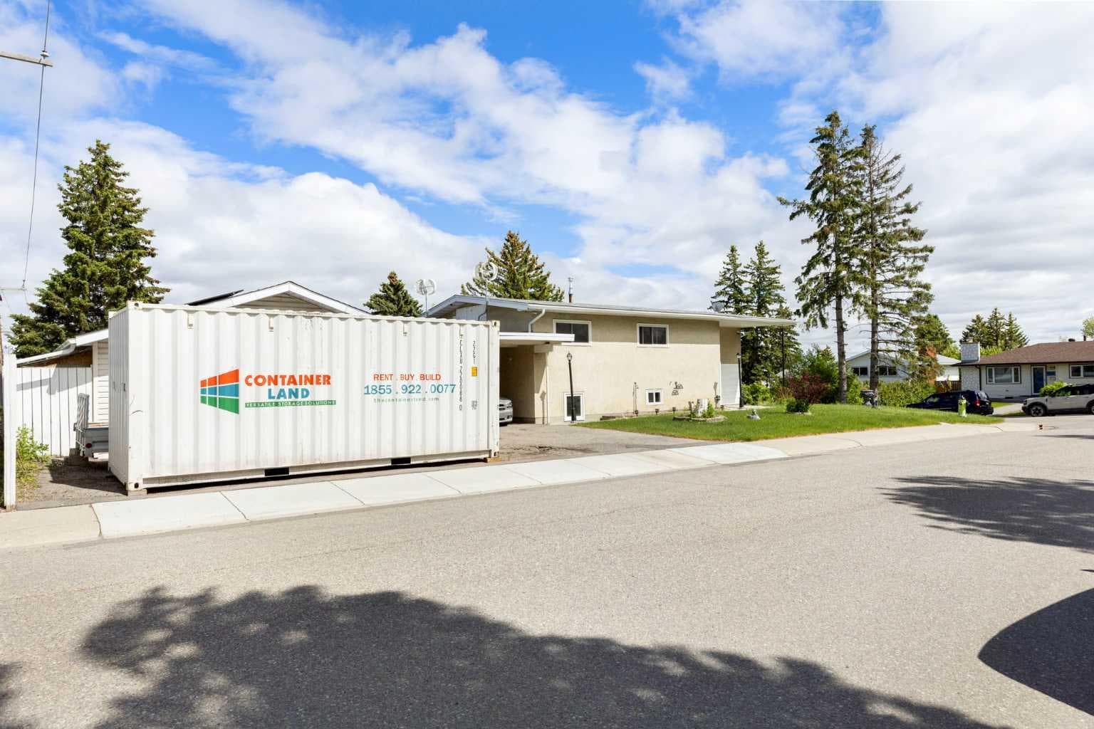 1016 Hunterdale Place NW