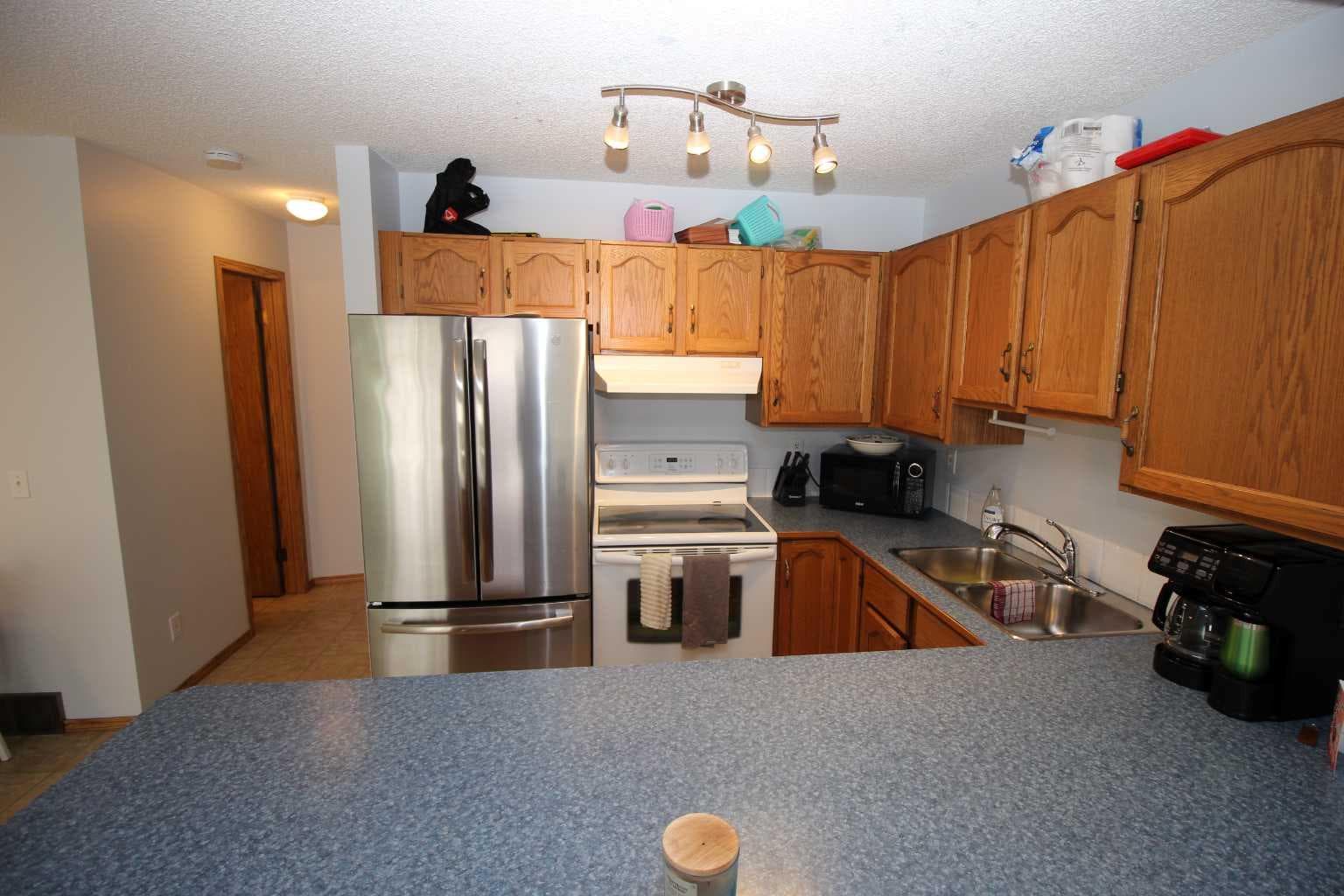 215 Millview Green SW