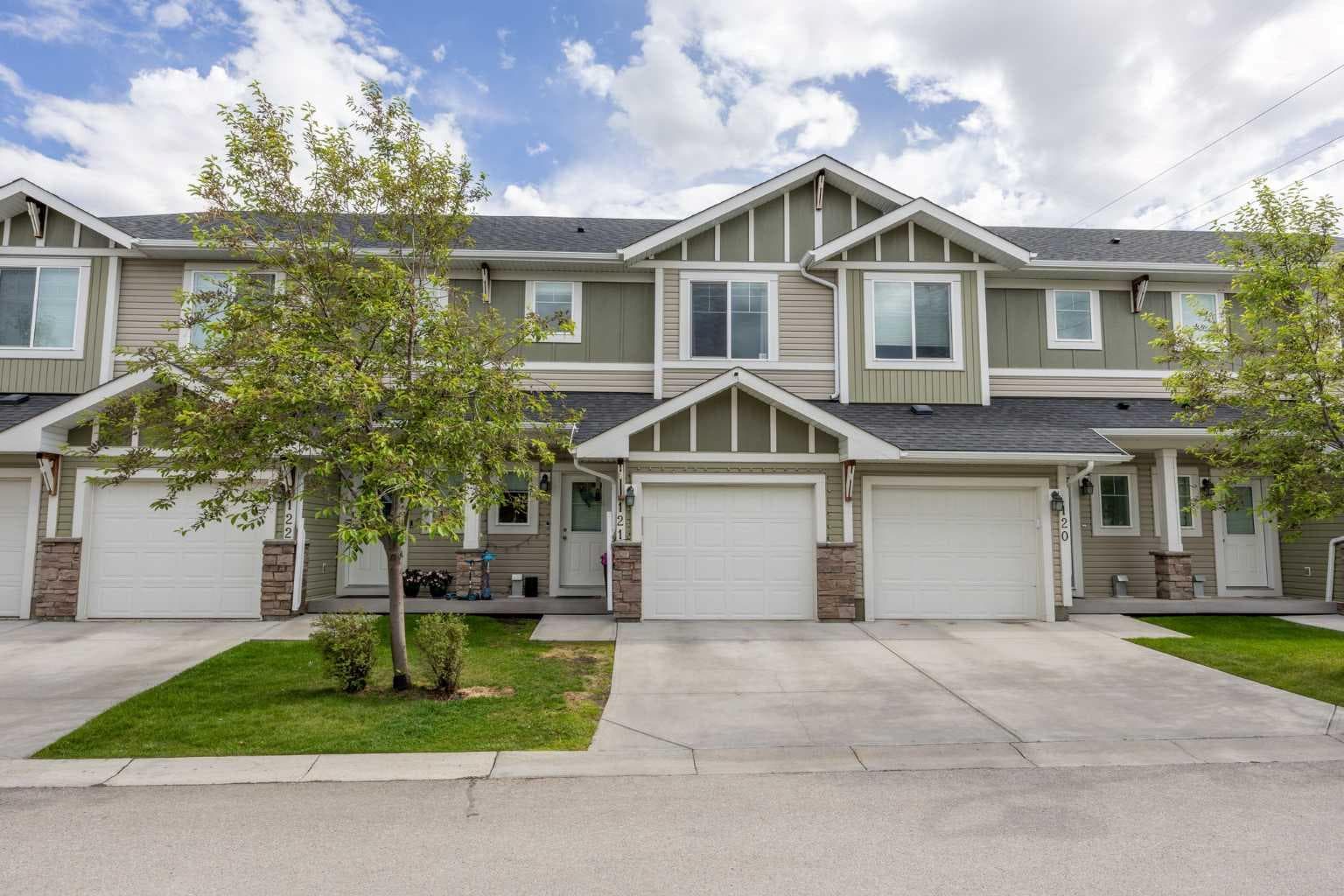 121, 300 Marina Drive 