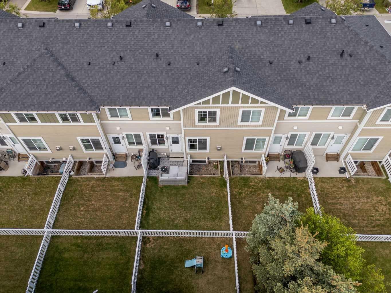 121, 300 Marina Drive 
