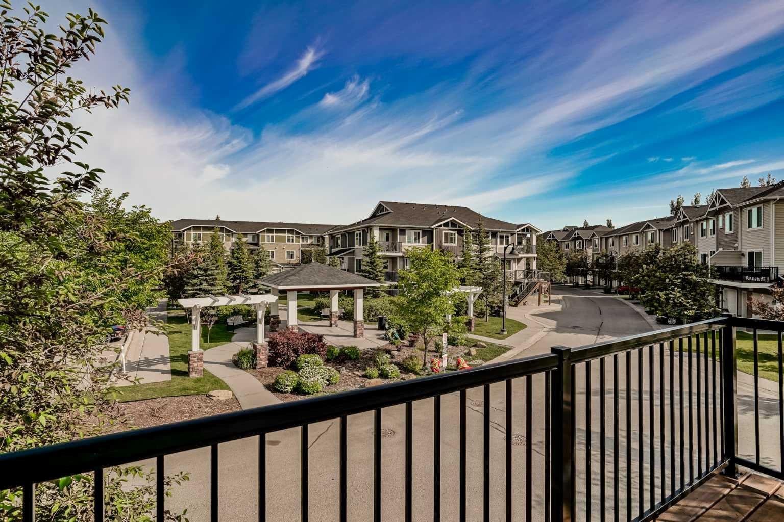52, 300 Marina Drive 