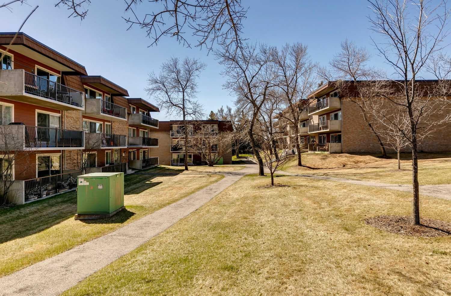 11A, 231 Heritage Drive SE