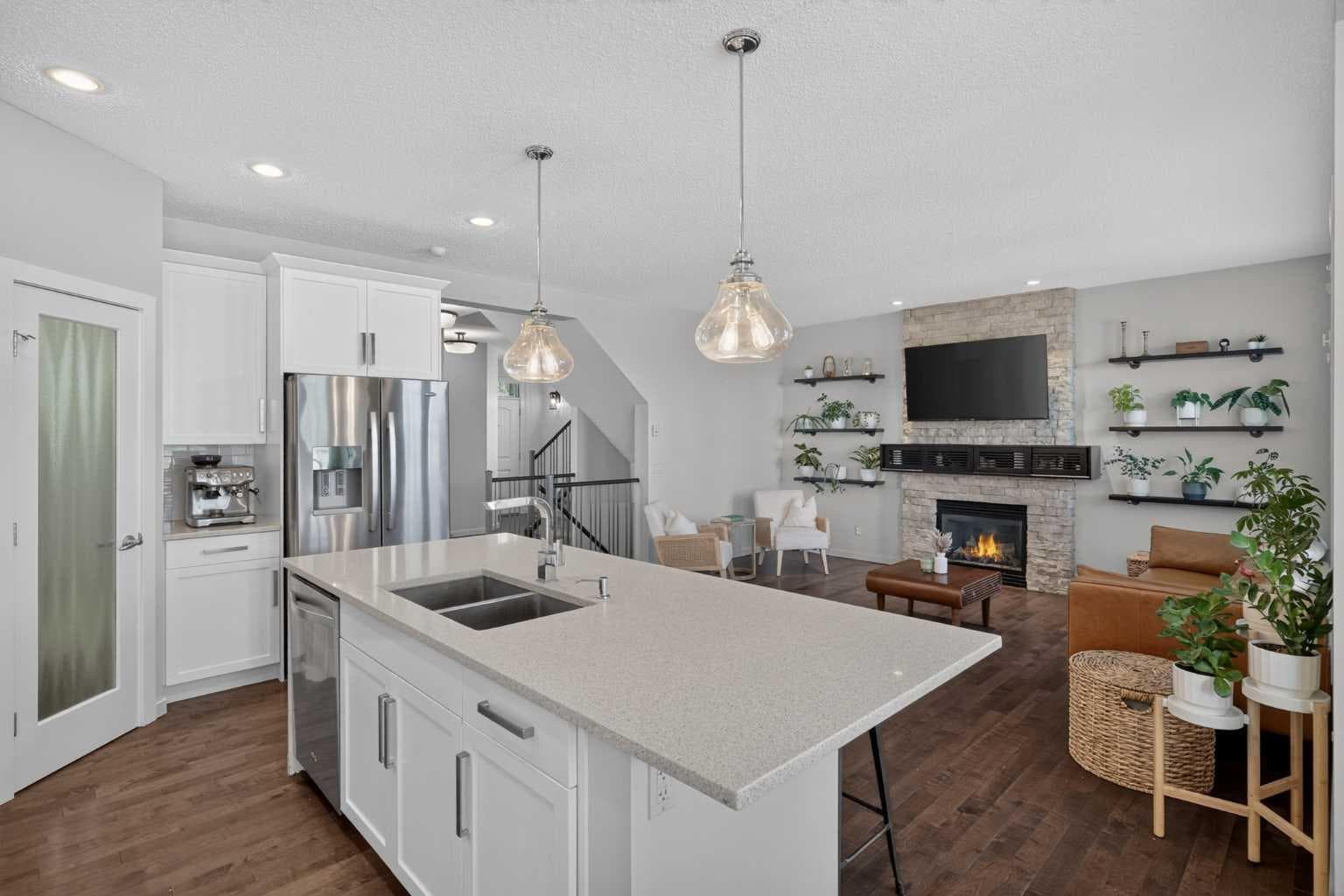367 Mahogany Terrace SE
