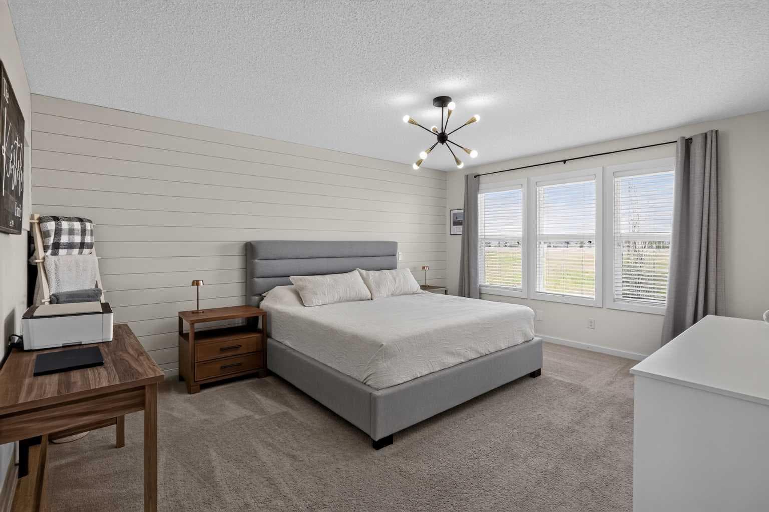 367 Mahogany Terrace SE