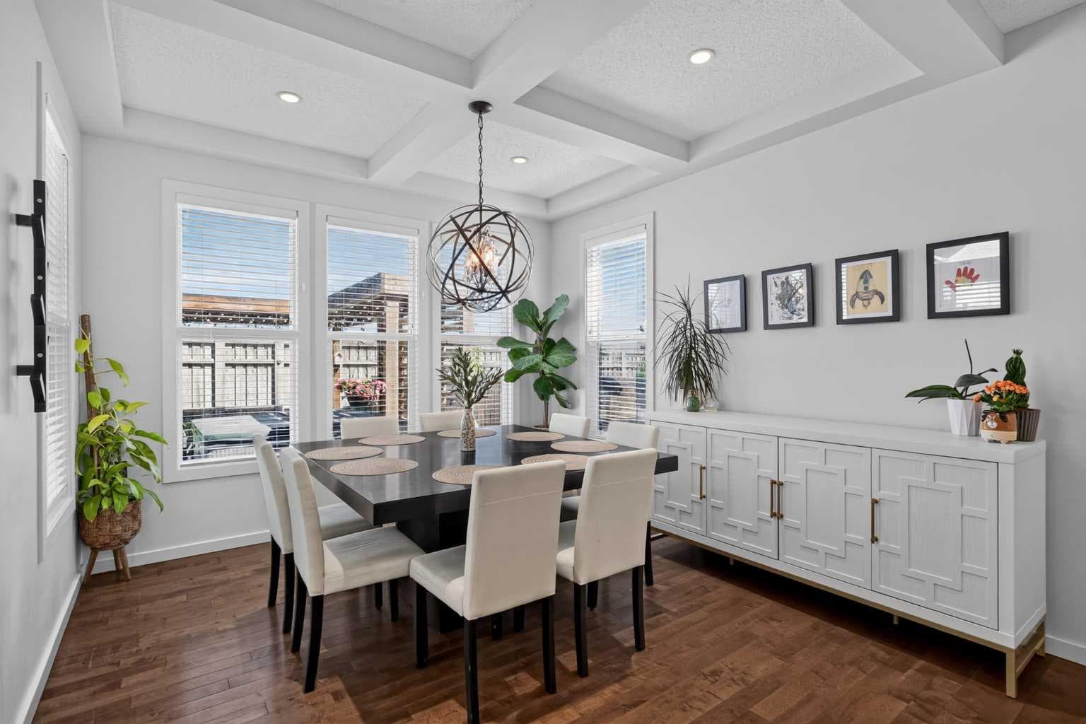 367 Mahogany Terrace SE