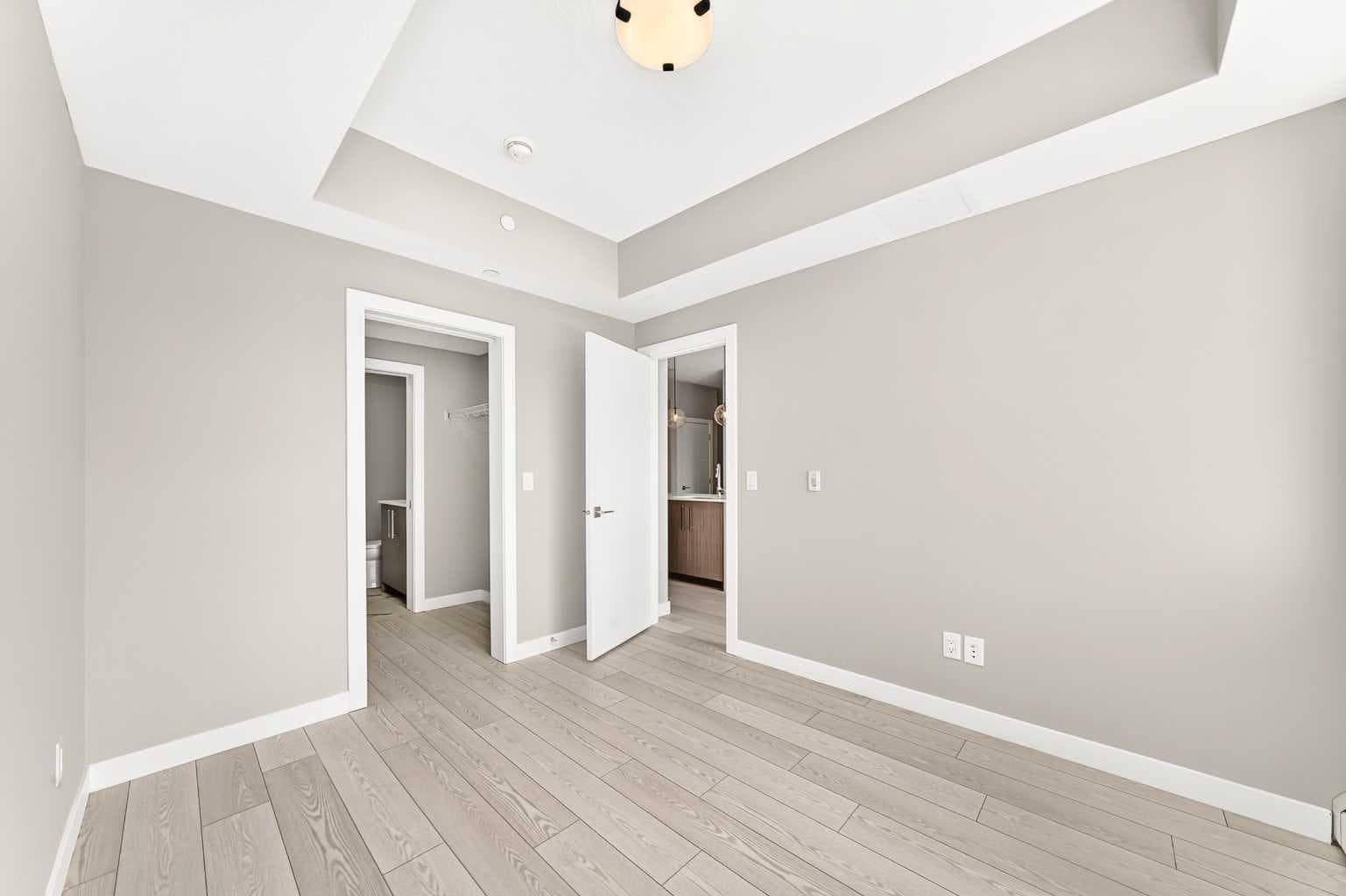 1406, 6 Merganser Drive West  