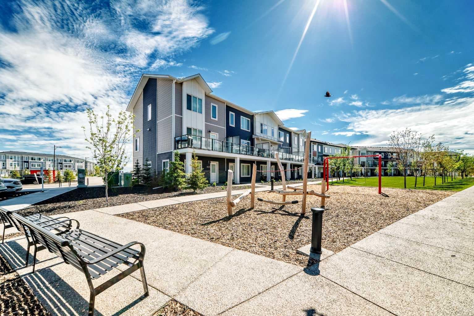 1406, 6 Merganser Drive West  