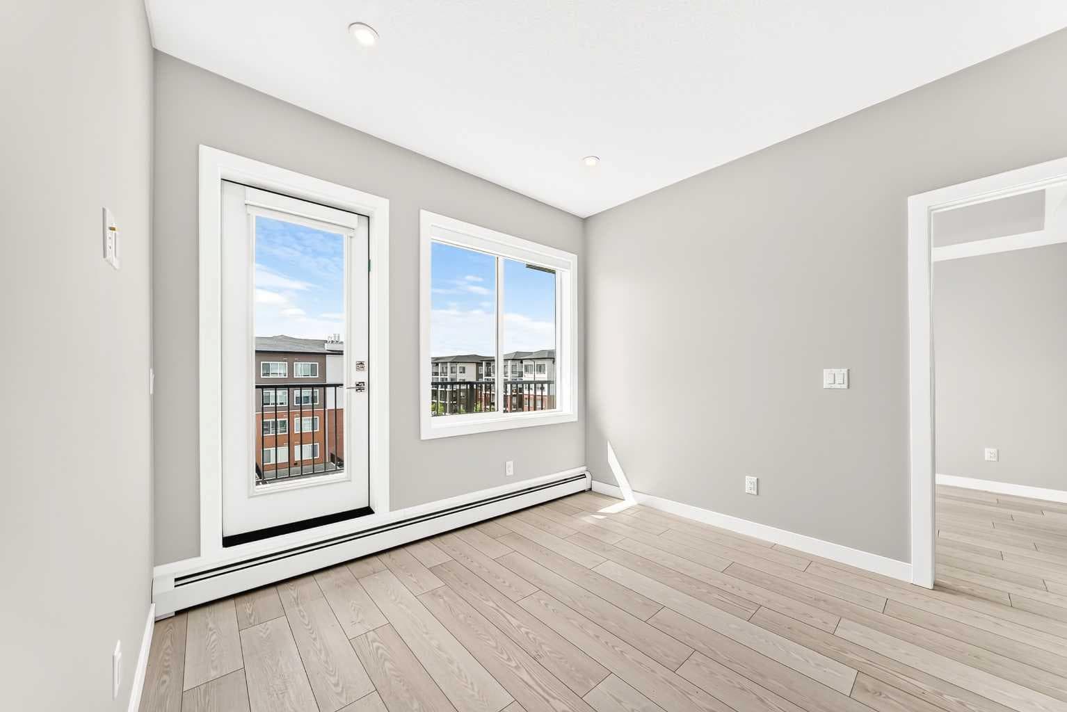 1406, 6 Merganser Drive West  
