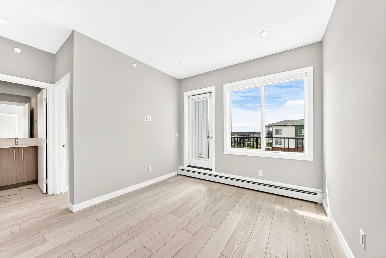 1406, 6 Merganser Drive West  