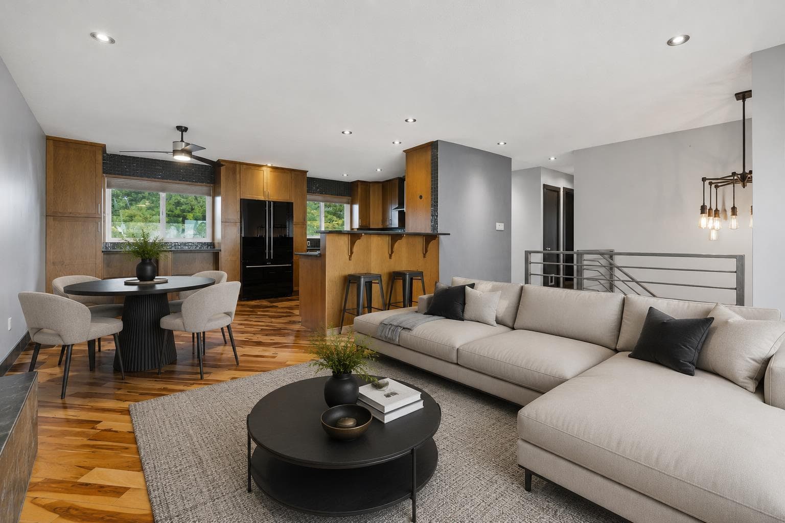 316 Canniff Place SW