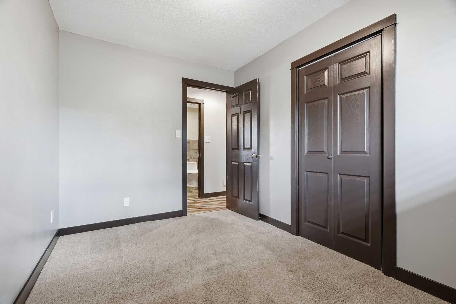 316 Canniff Place SW