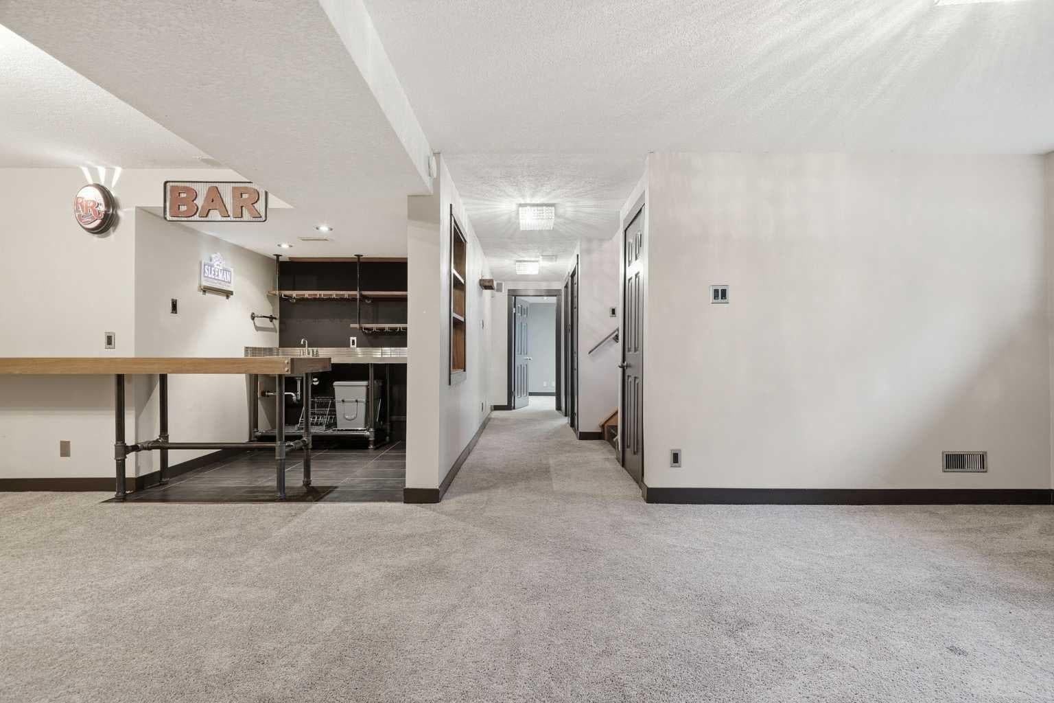 316 Canniff Place SW