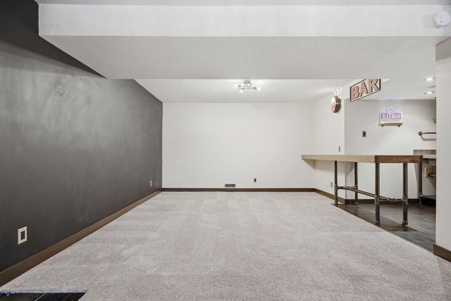 316 Canniff Place SW