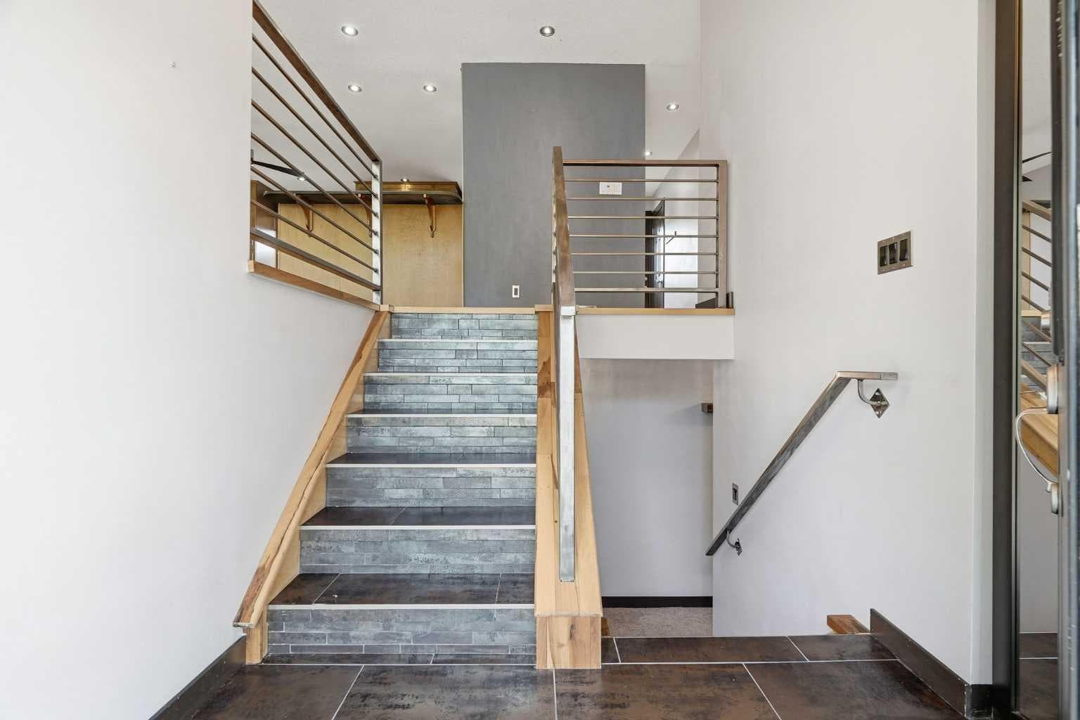 316 Canniff Place SW