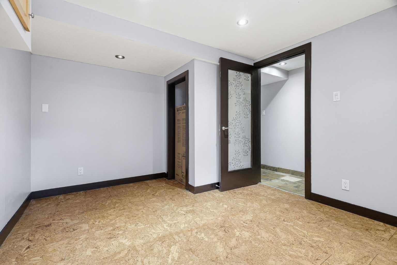 316 Canniff Place SW