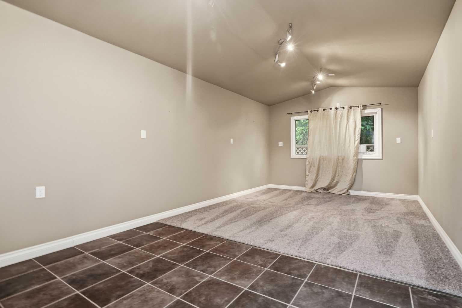 316 Canniff Place SW