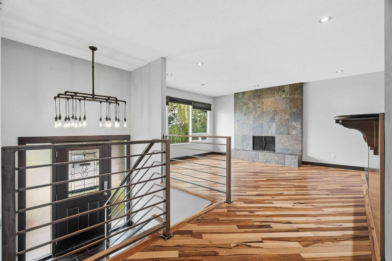 316 Canniff Place SW