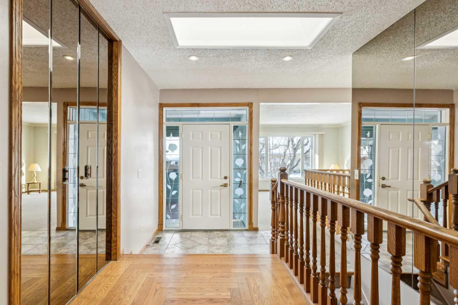 328 Norseman Road NW