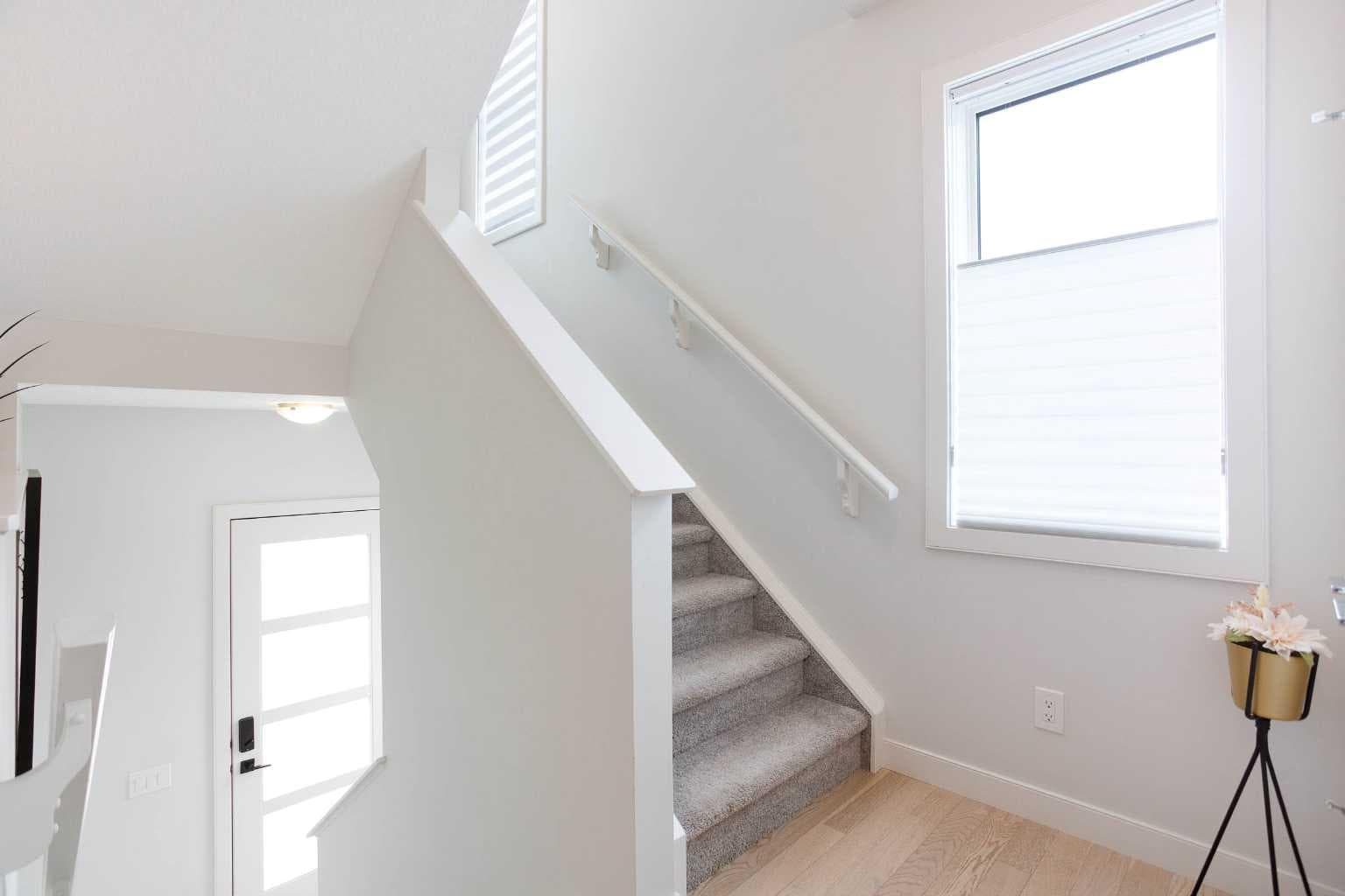 162 Greenbriar Way NW