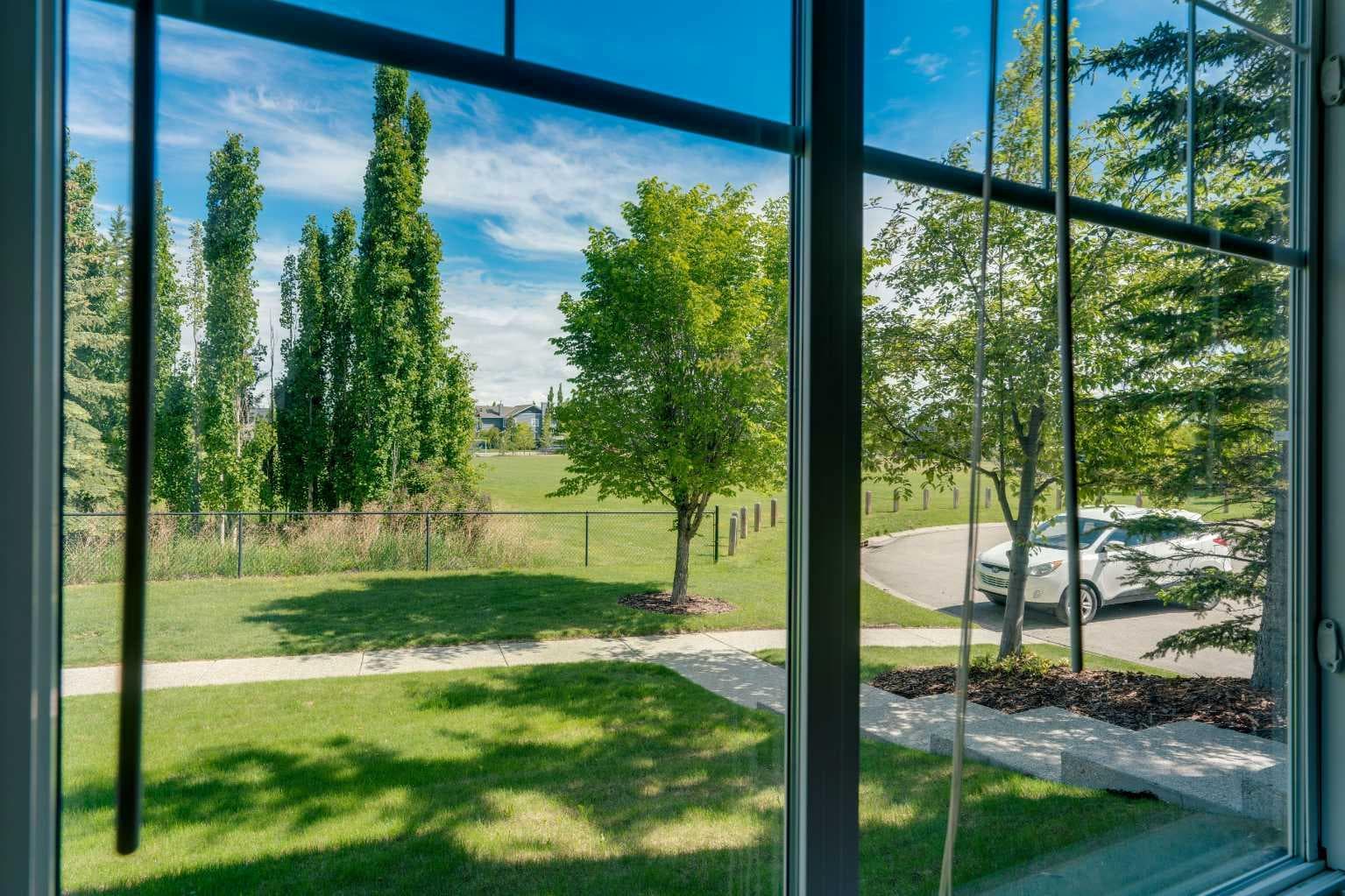 1306, 281 Cougar Ridge Drive SW