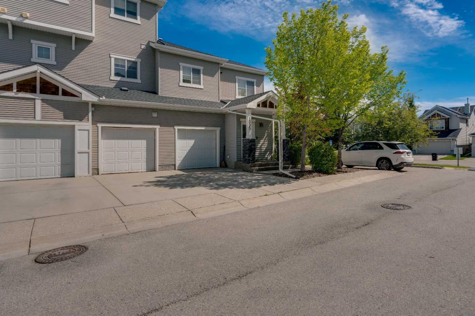 1306, 281 Cougar Ridge Drive SW