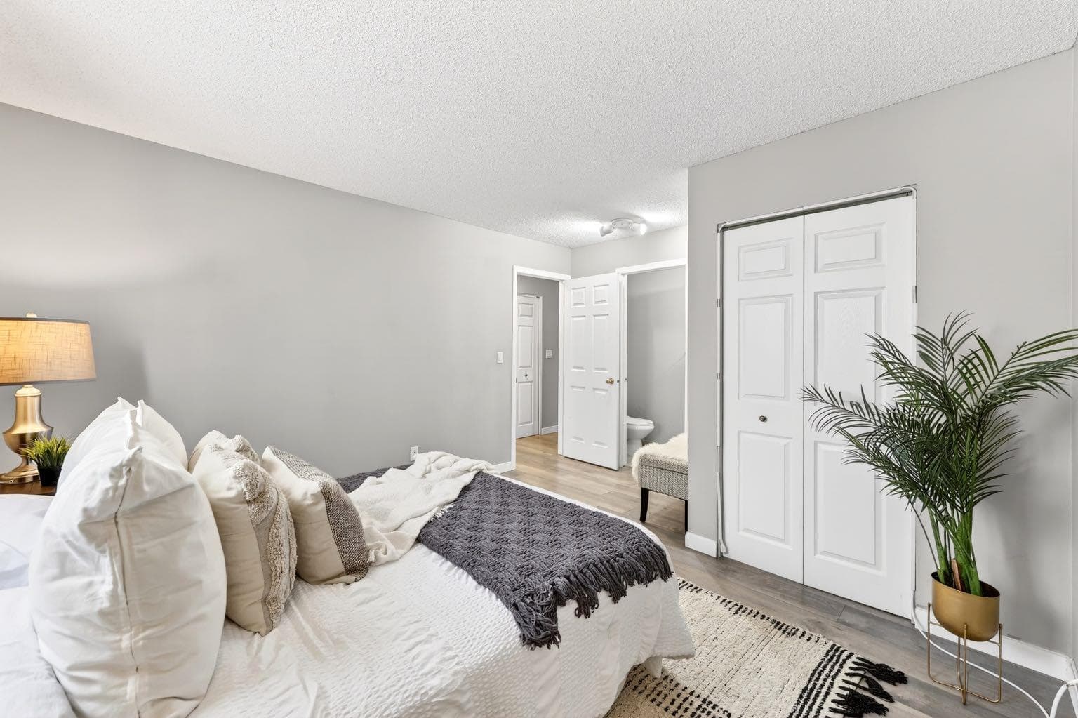12, 635 Marsh Road NE
