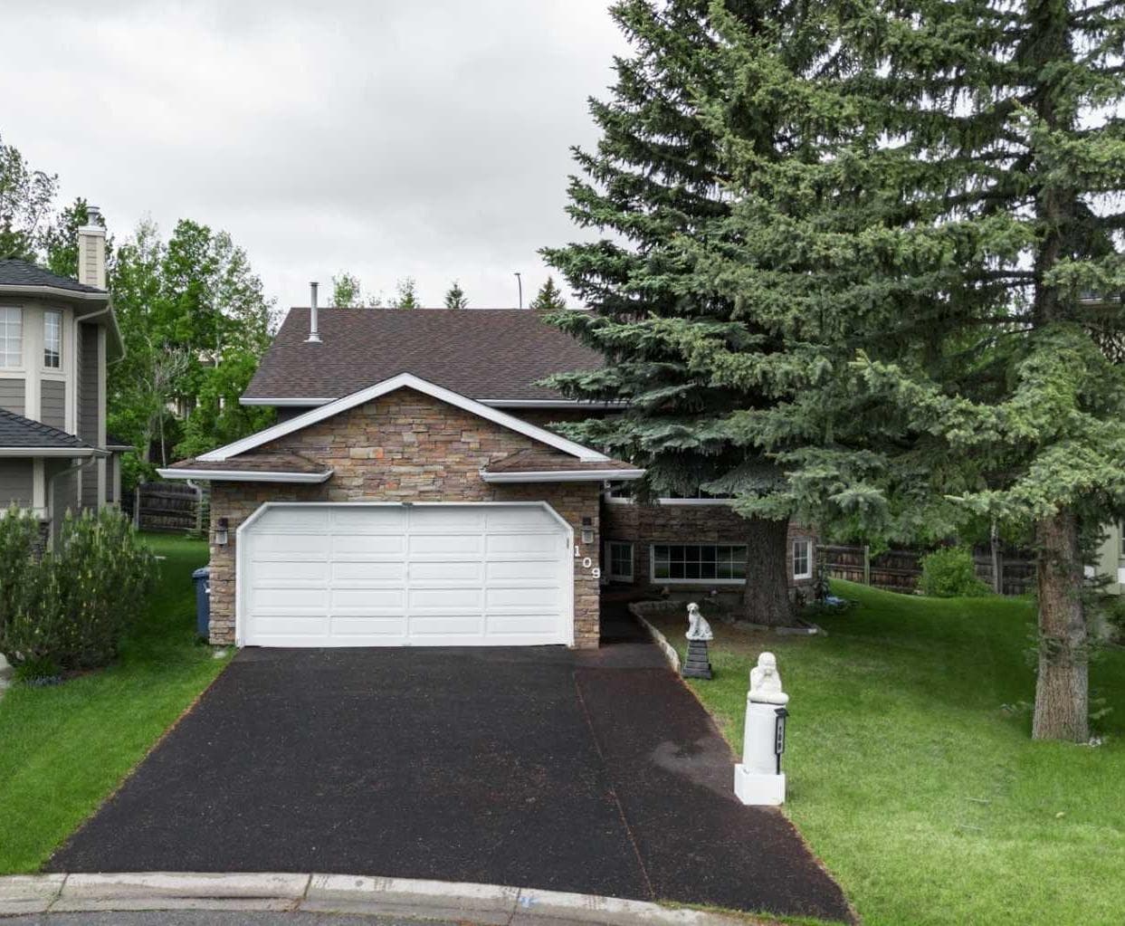 109 Edgebrook Gardens NW