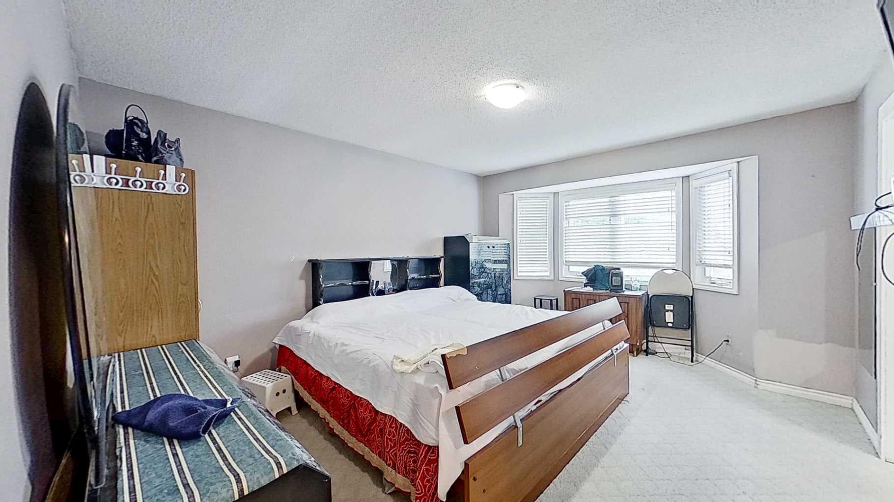 109 Edgebrook Gardens NW