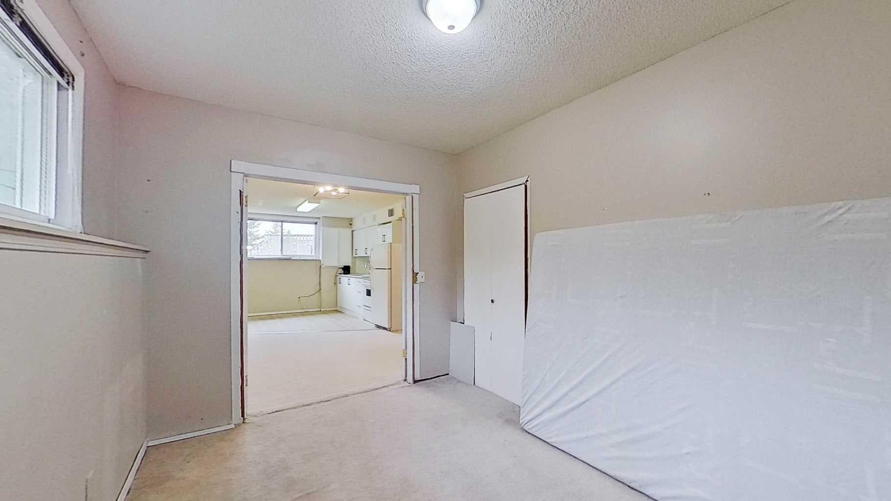 109 Edgebrook Gardens NW