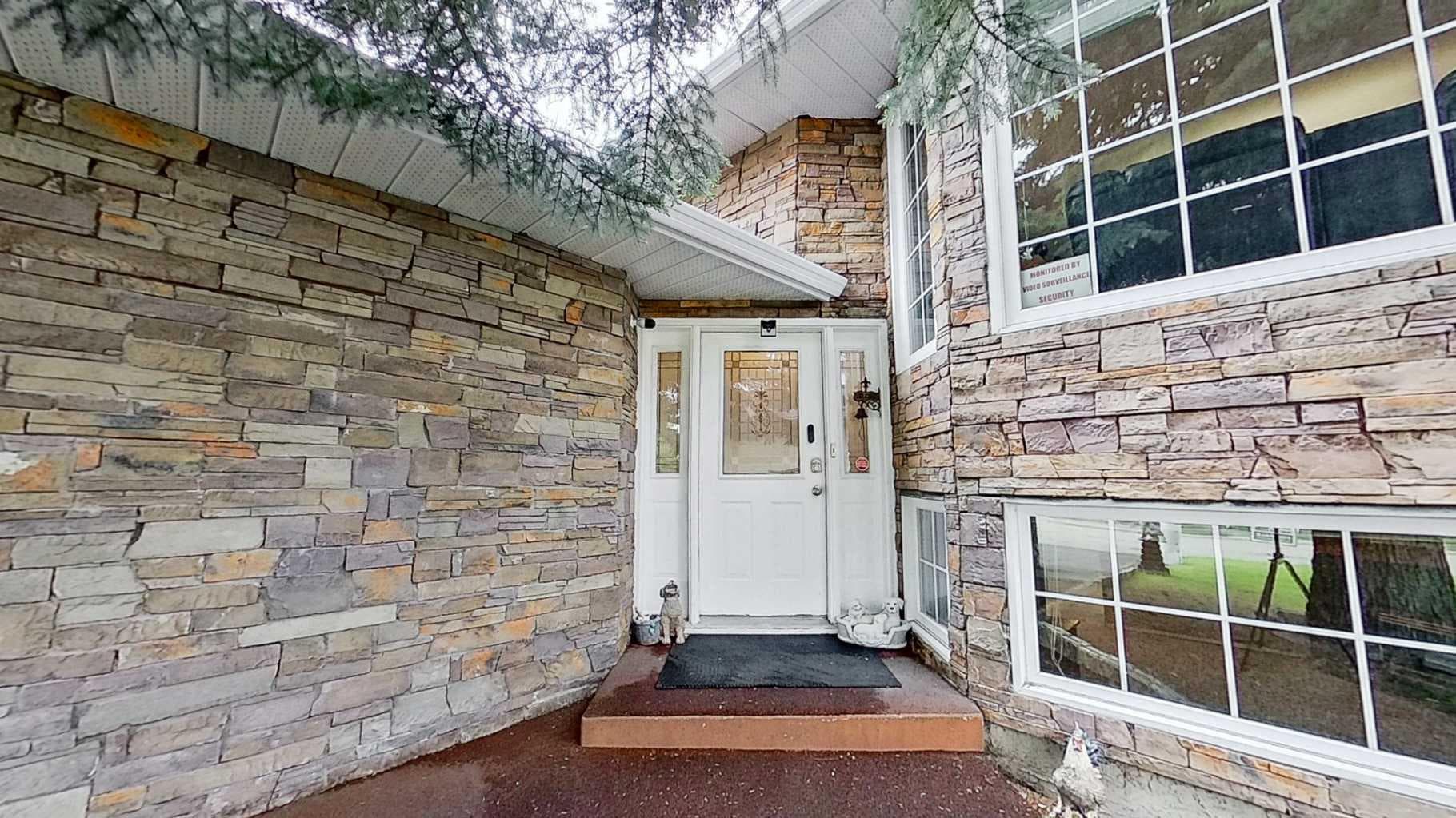 109 Edgebrook Gardens NW