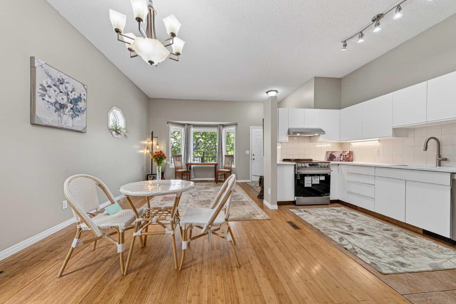 73 Hidden Valley Villas NW