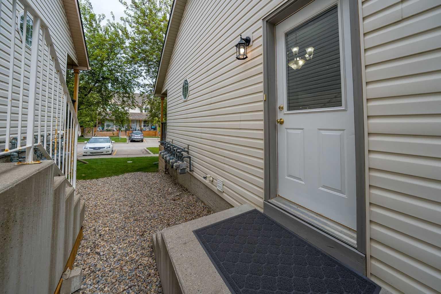 73 Hidden Valley Villas NW