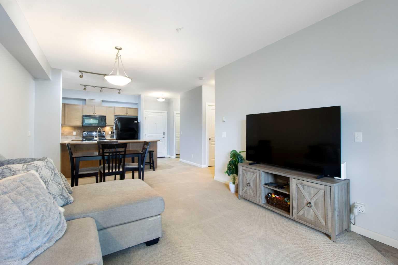 211, 52 Cranfield Link SE
