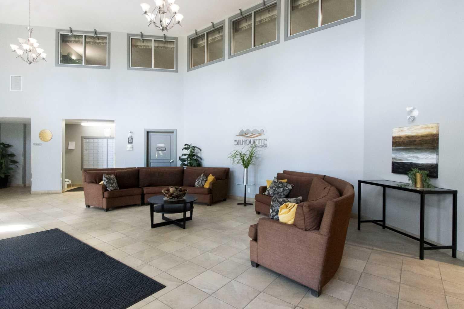 211, 52 Cranfield Link SE