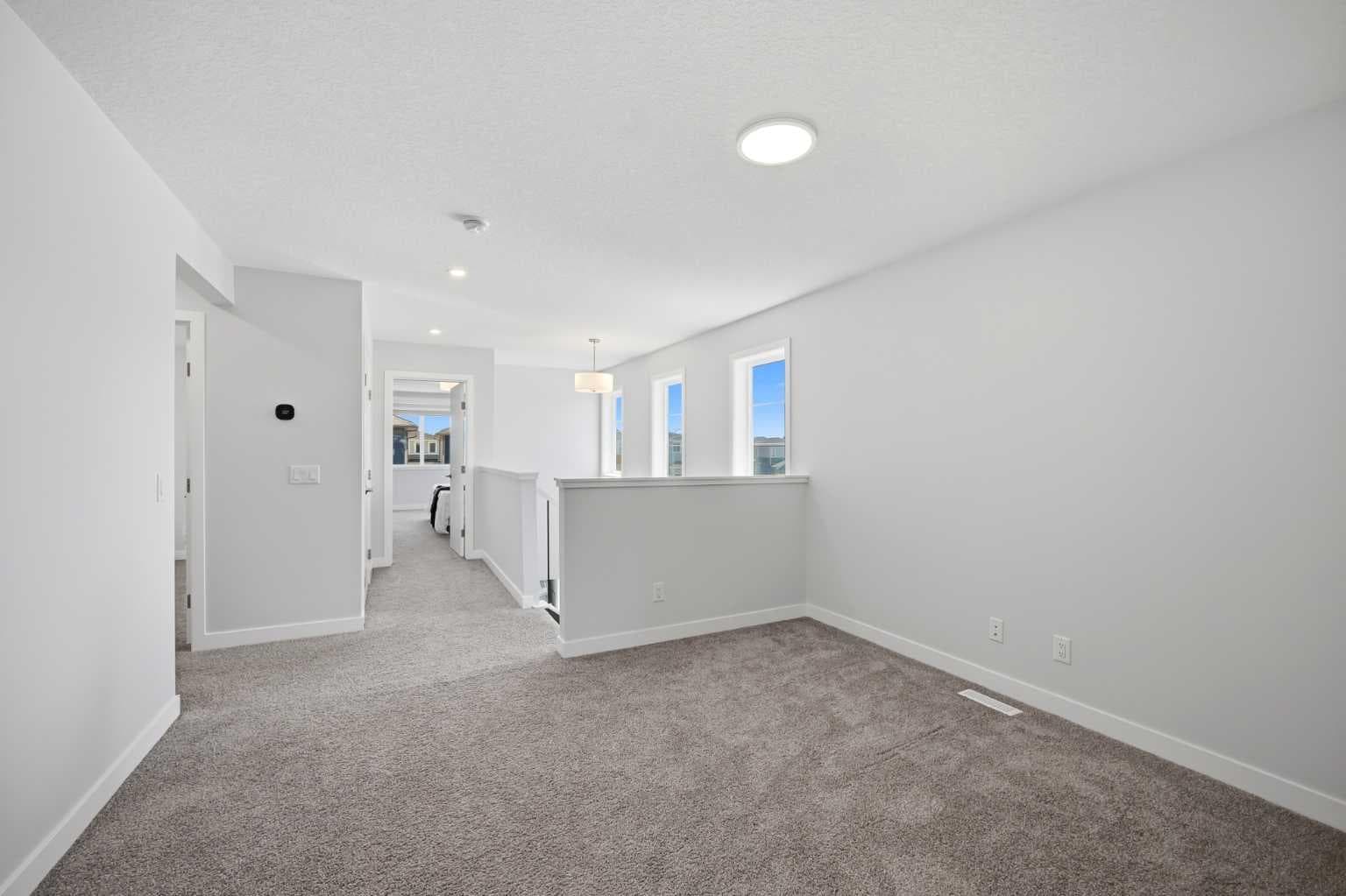 114 Corner Meadows Grove NE
