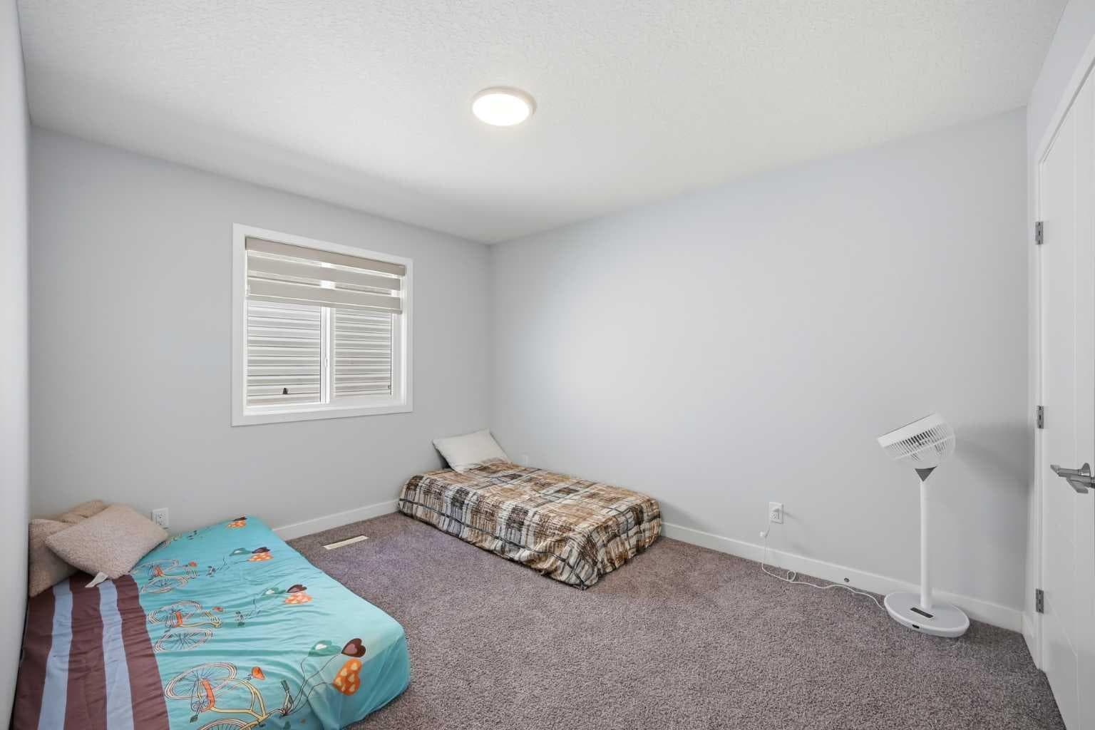 114 Corner Meadows Grove NE