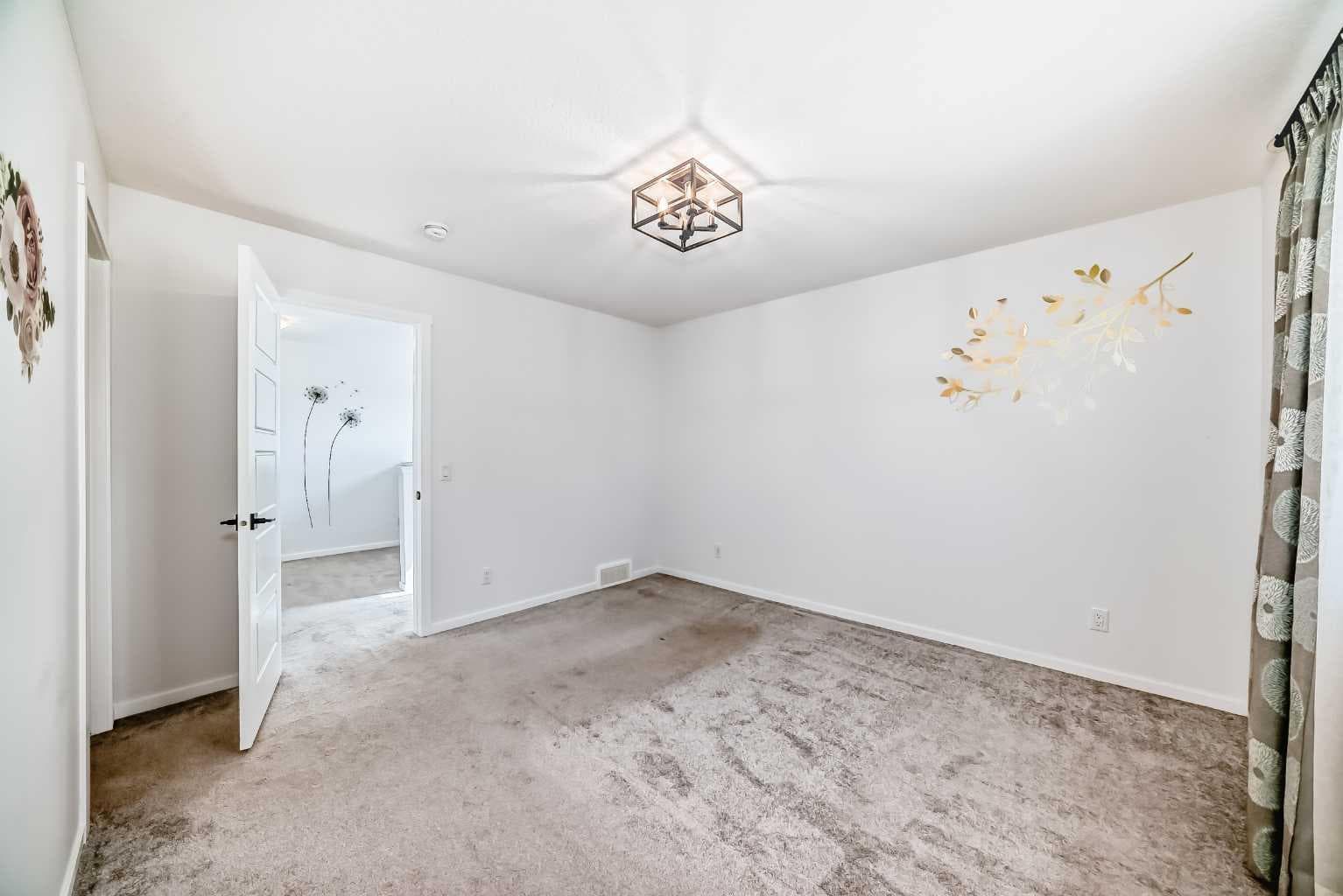91 Walcrest Way SE