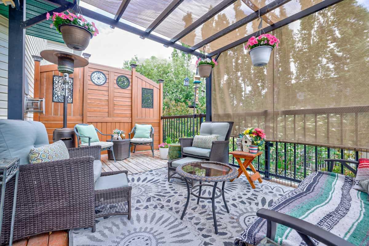 210 Mt Douglas Court SE