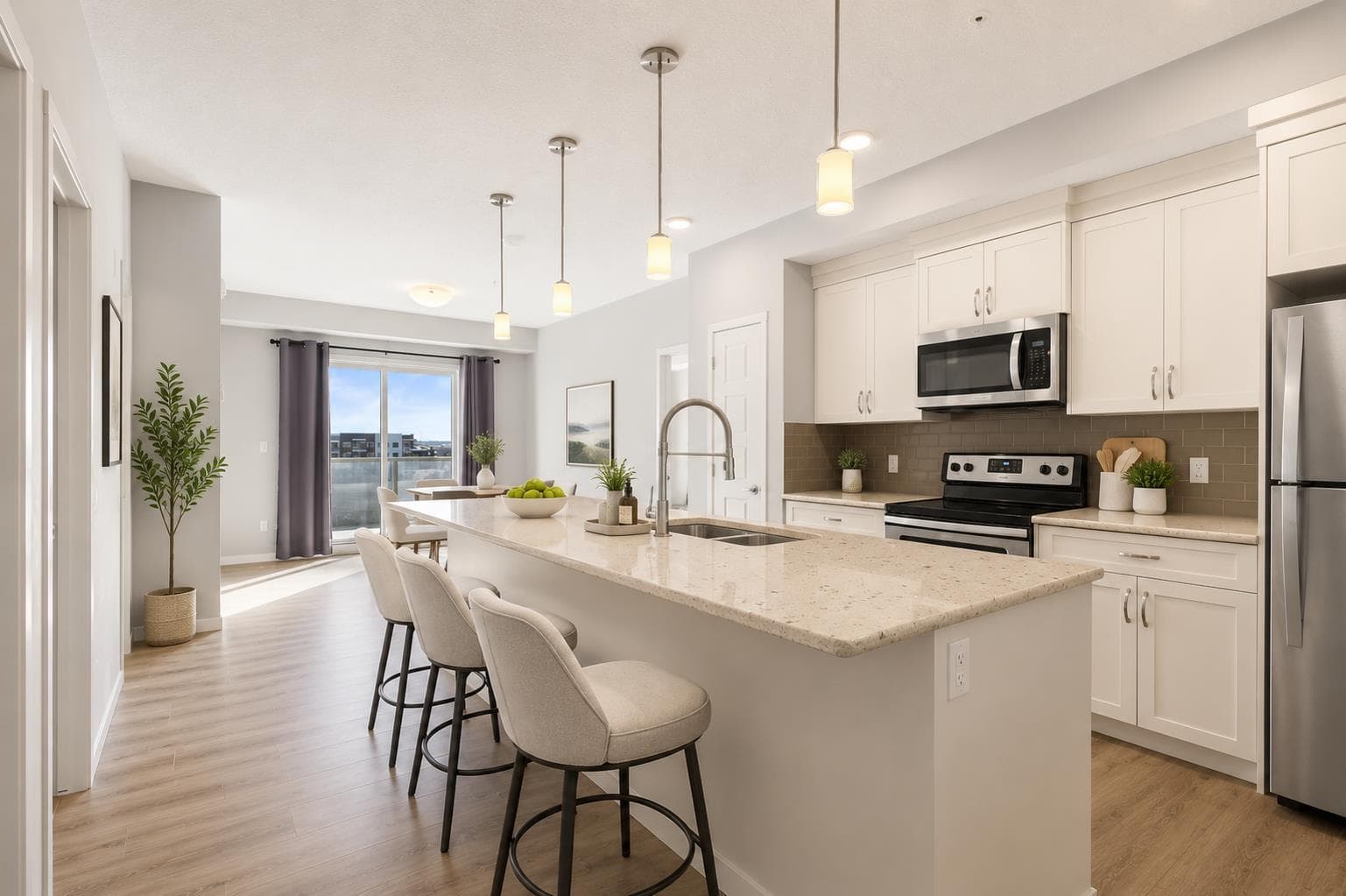 305, 20 Seton Park SE