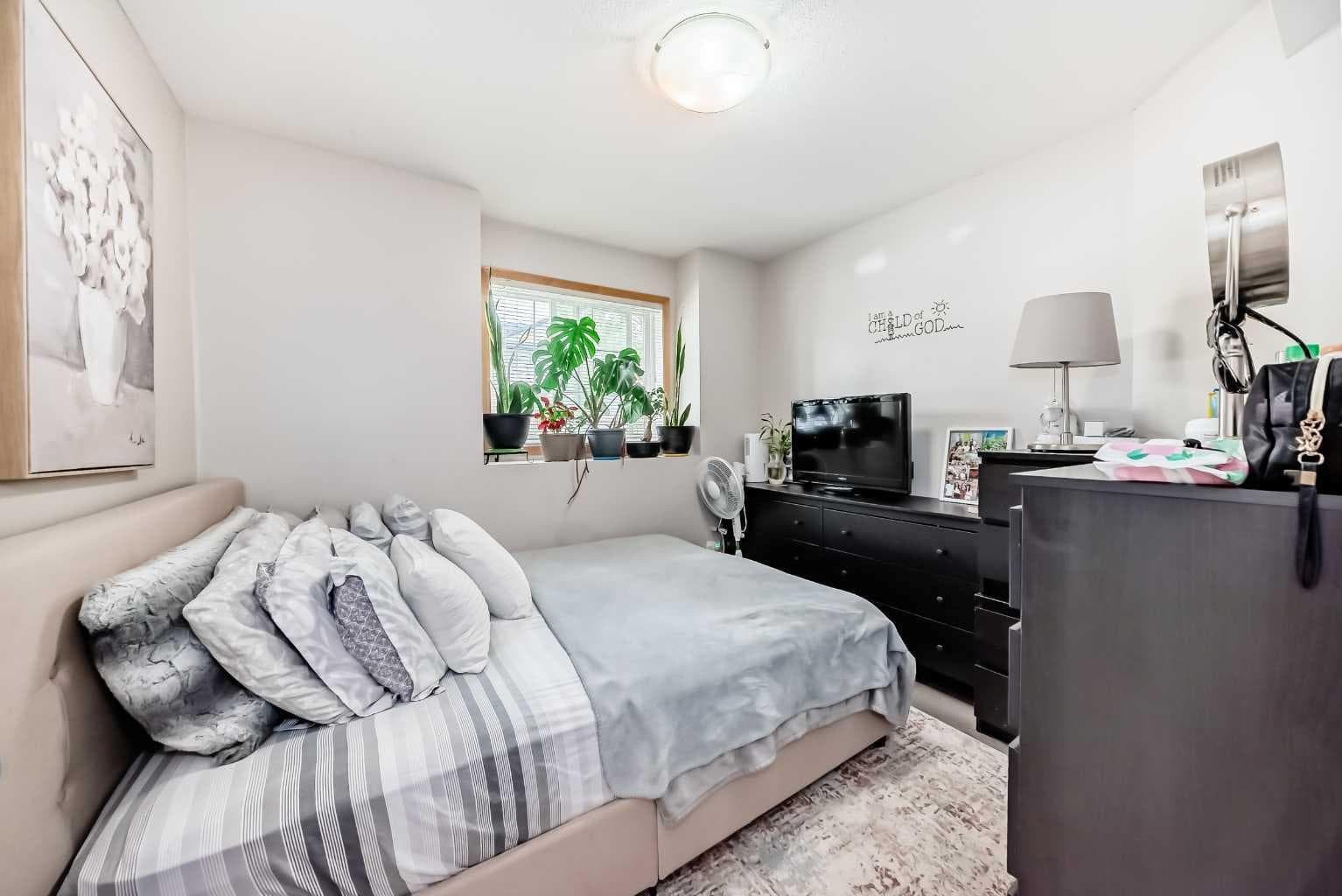 106, 140 Panatella Landing NW