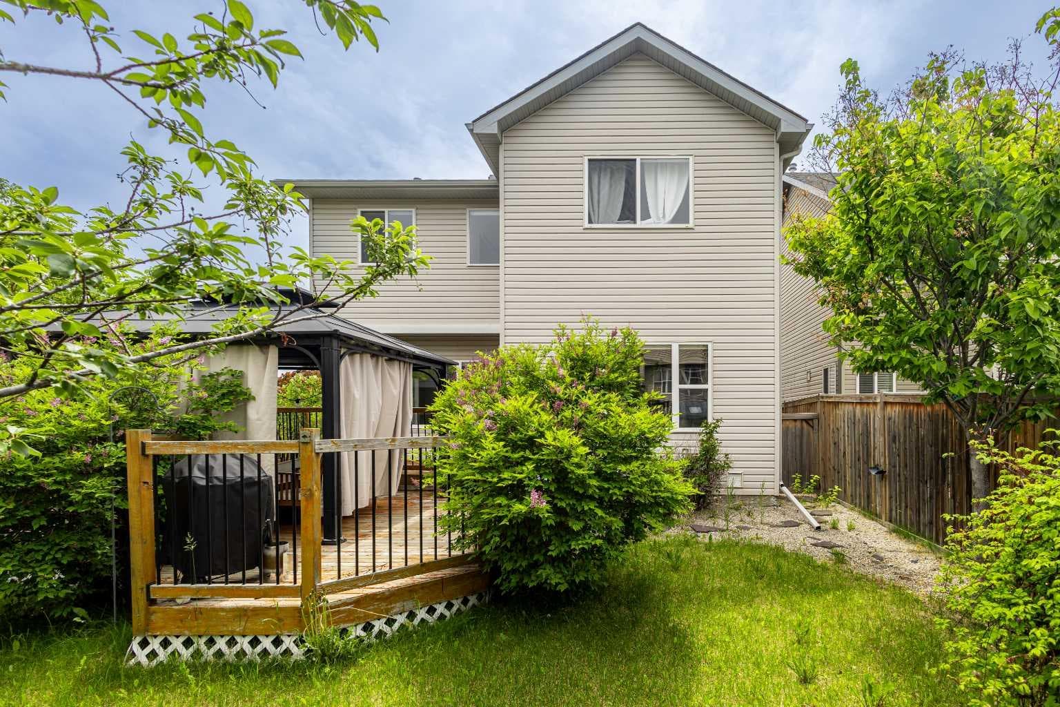 66 Everhollow Avenue SW