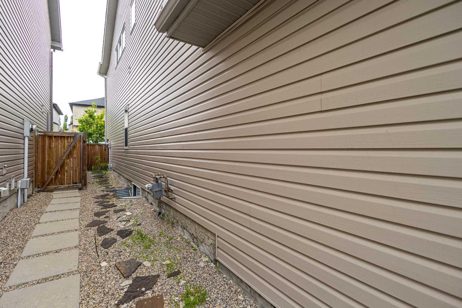 66 Everhollow Avenue SW
