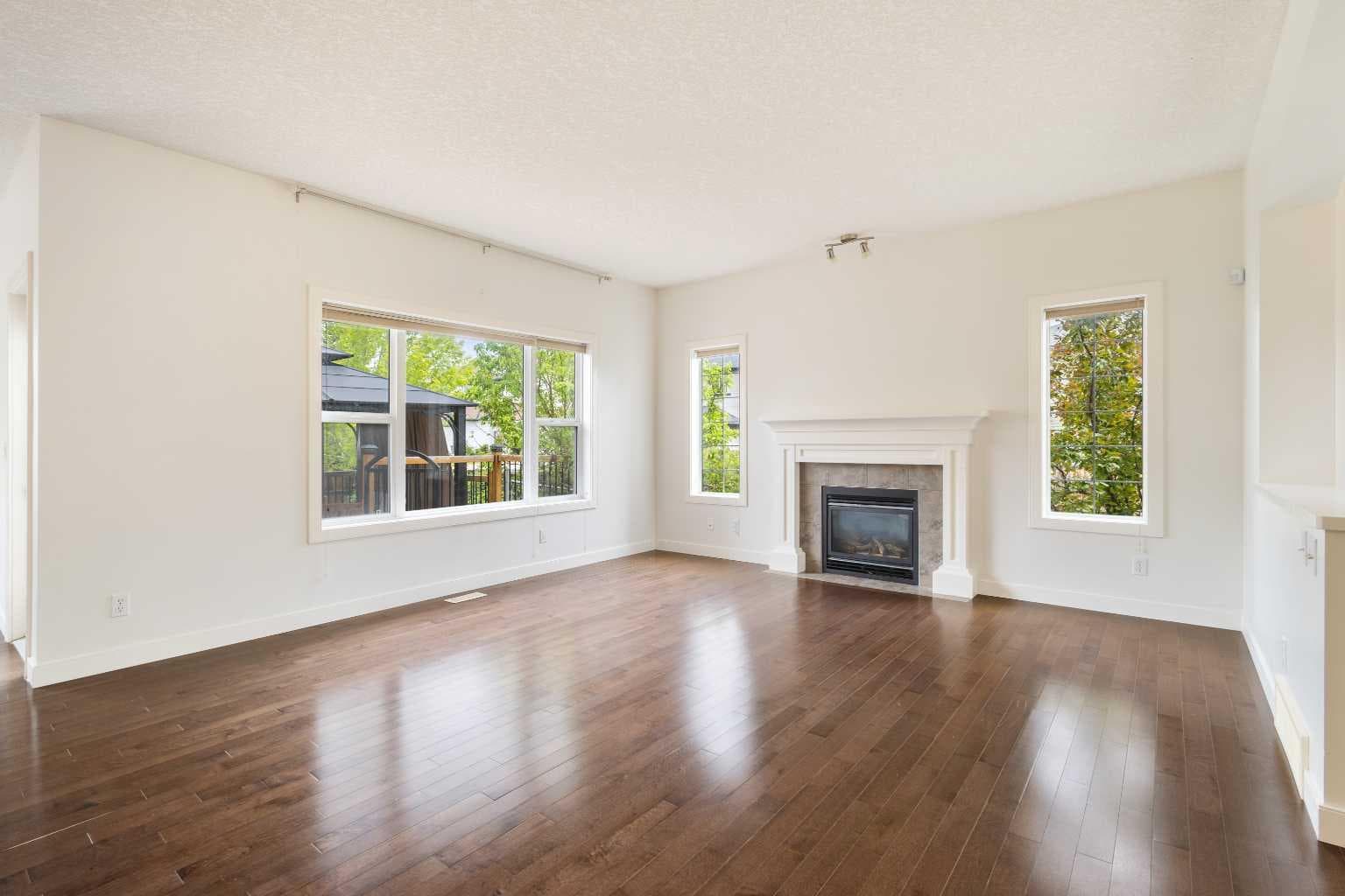 66 Everhollow Avenue SW
